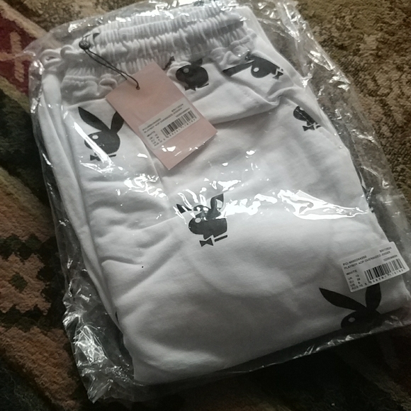 Playboy sweats - Picture 8 of 10